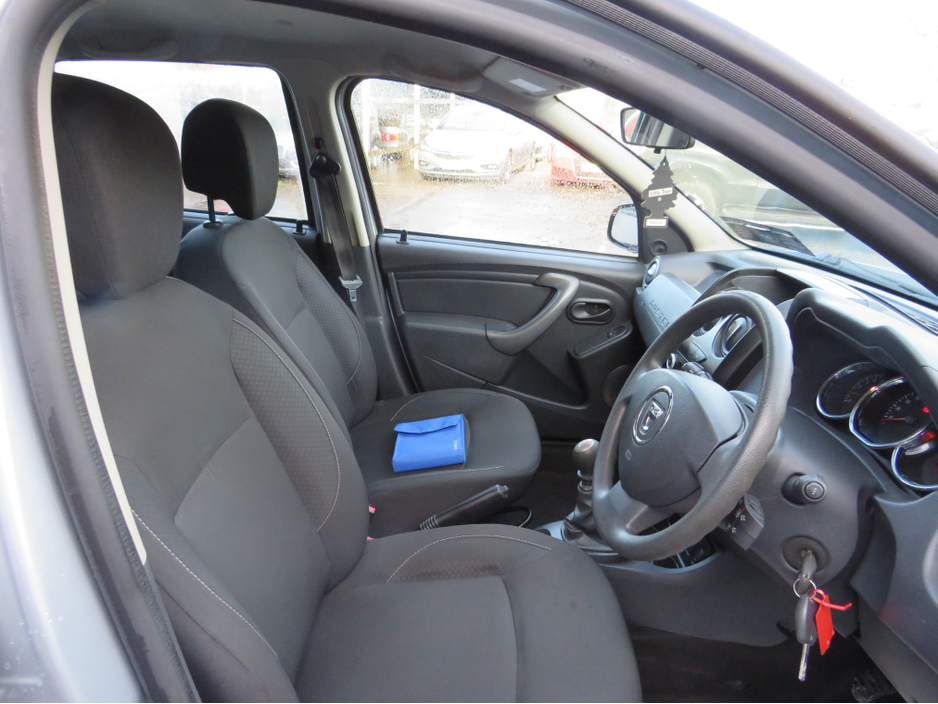 2017 Dacia Duster ALTERNATIVE 1.5 DCI DIESEL JEEP NCTD 27  FSH €7,999