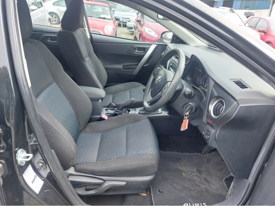 2015 Toyota Auris 1.4 D-4D TERRA NG 4DR 5DR €8,500