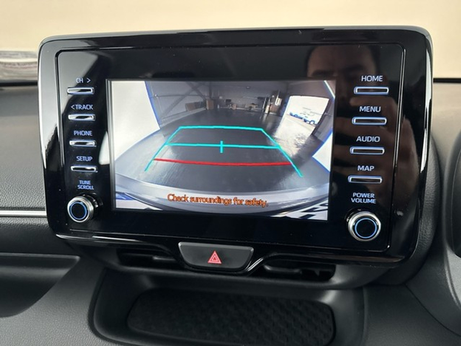 2023 Toyota Yaris HYBRID LUNA €23,950