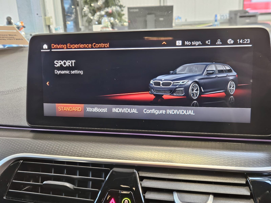 2023 BMW 5 Series  €38,950