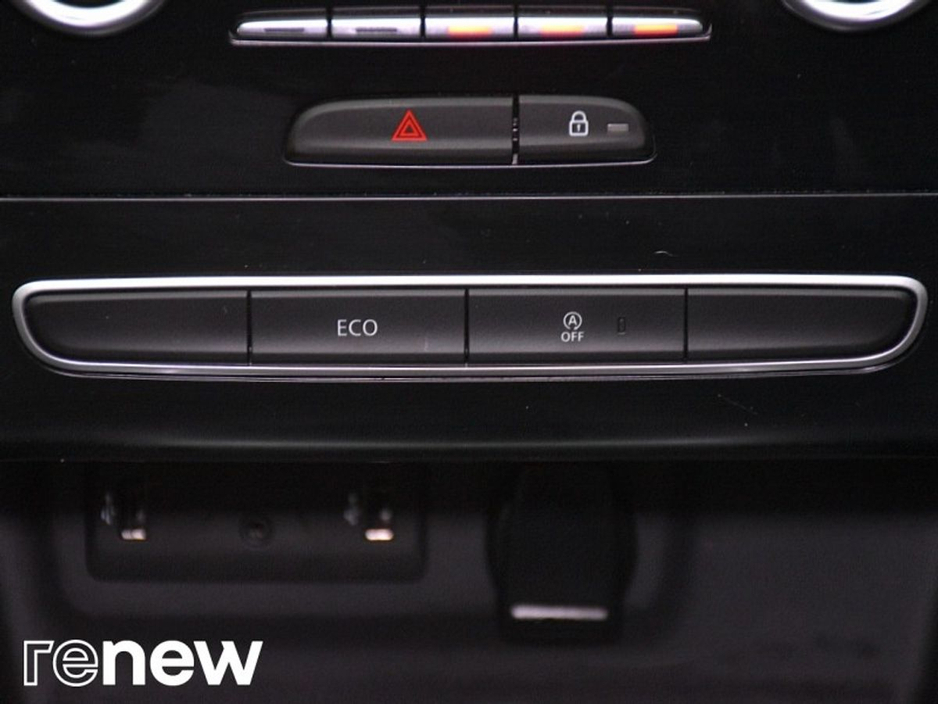 2021 Renault Megane 1.5 Blue dCi 115 Play GC €18,490