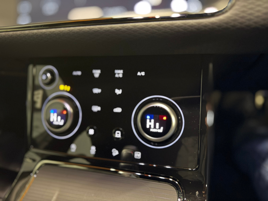 2021 Land Rover Range Rover Evoque 1.5 I3 PHEV 300 PS AWD Auto R-Dynamic S €35,900