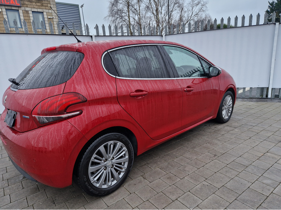 2017 Peugeot 208 1.2 PETROL AUTO €10,995