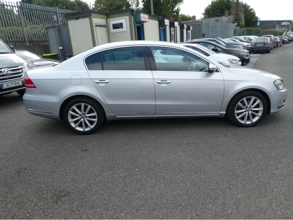 2013 Volkswagen Passat HIGHLINE 1.6 TDI MANUAL 6SPEED FWD BLUEMOTION 105HP 4DR €7,450