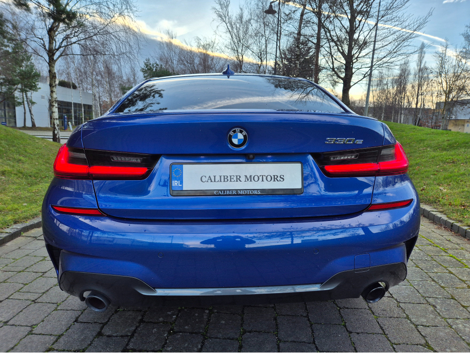 2021 BMW 3 Series 330E M-SPORT PRO PACKAGE SHADOW EDITION €28,950