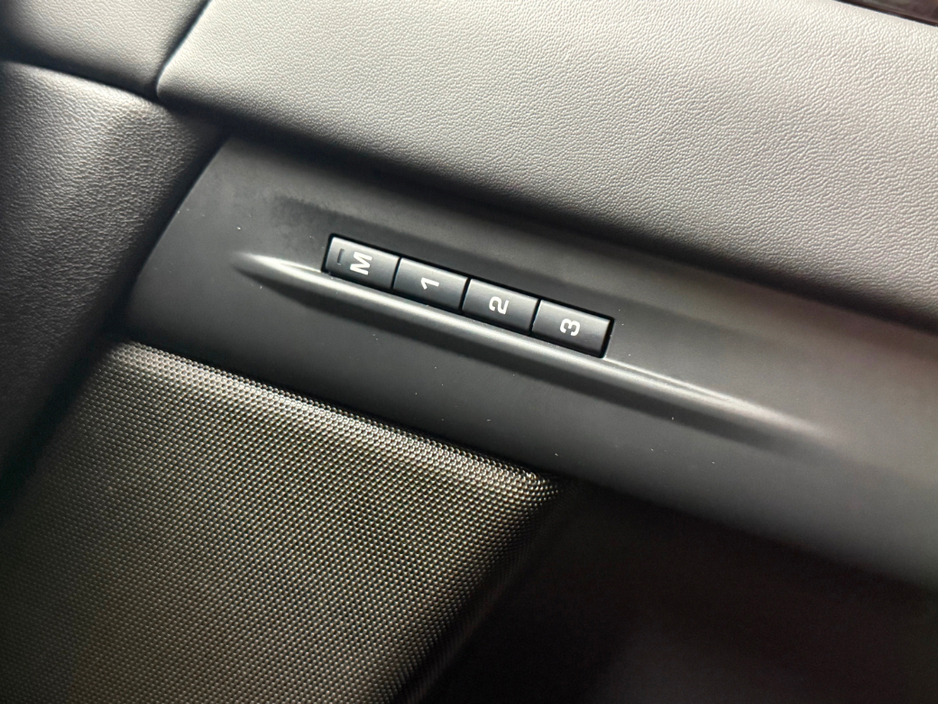 2024 Land Rover Range Rover Evoque HSE DYNAMIC P300E *HUGE SPEC* €52,990