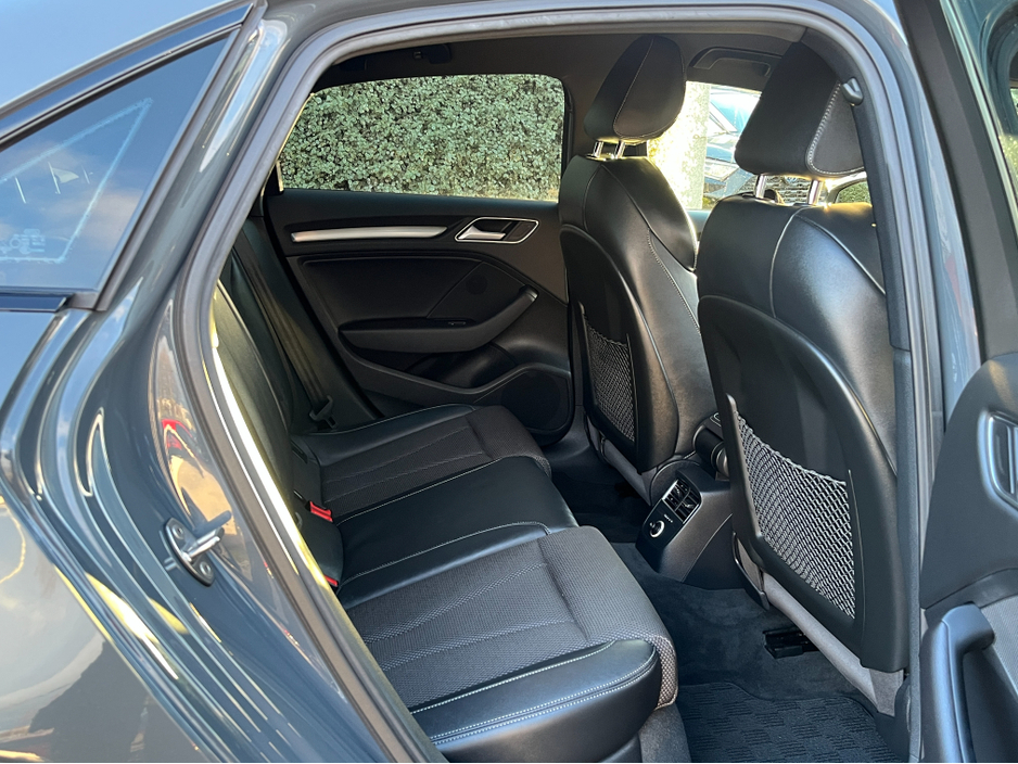 2019 Audi A3 S-LINE BLACK EDITION SALOON AUTOMATIC 1.4 PETROL //HIGH SPEC//LOW MILES//HALF LEATHER HEATED SEATS//KEYLESS ENTRY//ADAPTIVE CRUISE CONTROL//