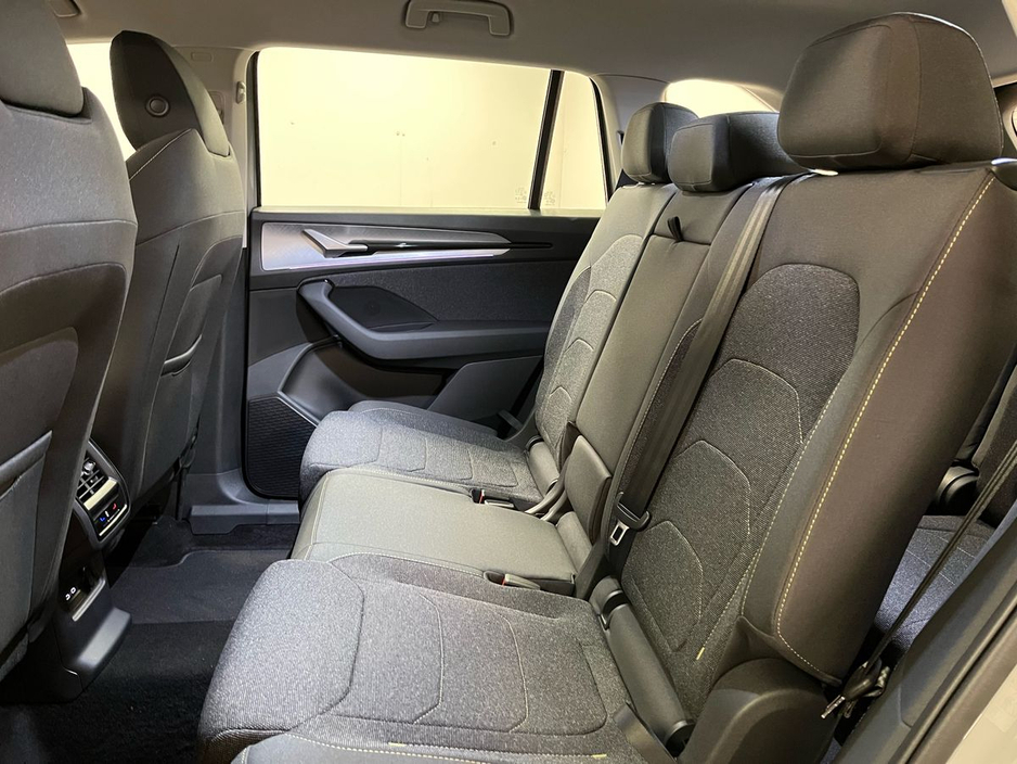 2025 Skoda Kodiaq Selection DSG 2.0TDI 150BHP - Reversing Camera - Heated Seats - Climate Control - Keyless Start - Cruise Control - Apple CarPlay/Android Auto €53,950