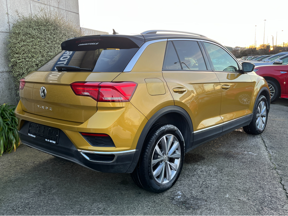 2020 Volkswagen T-Roc STYLE DESIGN AUTOMATIC 2.0 DIESEL //LOW MILES//REVERSE CAMERA//KEYLESS ENTRY//ADAPTIVE CRUISE CONTROL//BLIND SPOT WARNING// €23,950