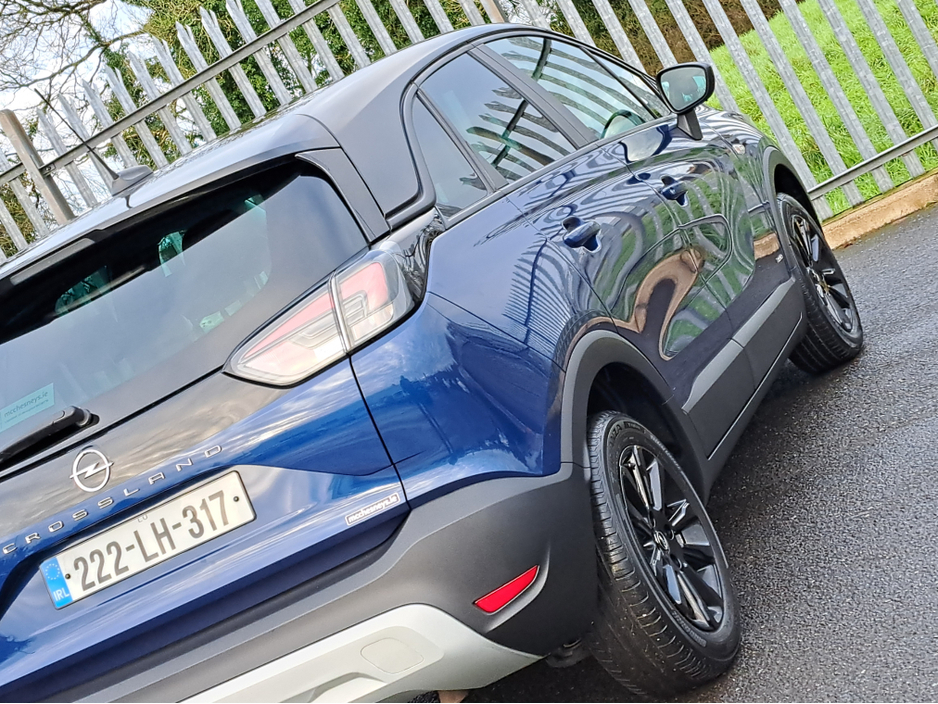 2022 Opel Crossland SRI 1.5TD 110BHP **HALF LEATHER** €18,950