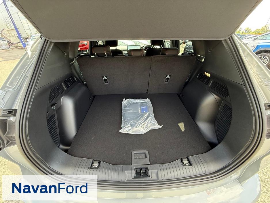 2026 Ford Kuga NEW Kuga St-Line 2.5 Plug-in Hybrid 243PS €46,200