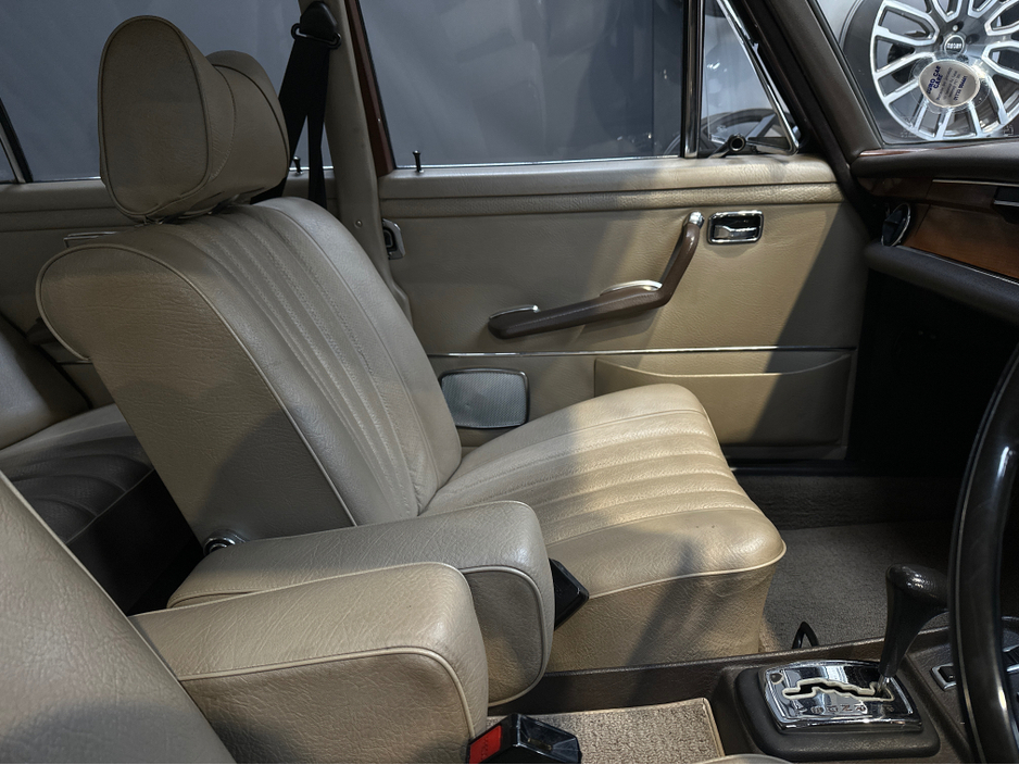 1970 Mercedes-Benz 280 280 SE AUTO VINTAGE €24,950