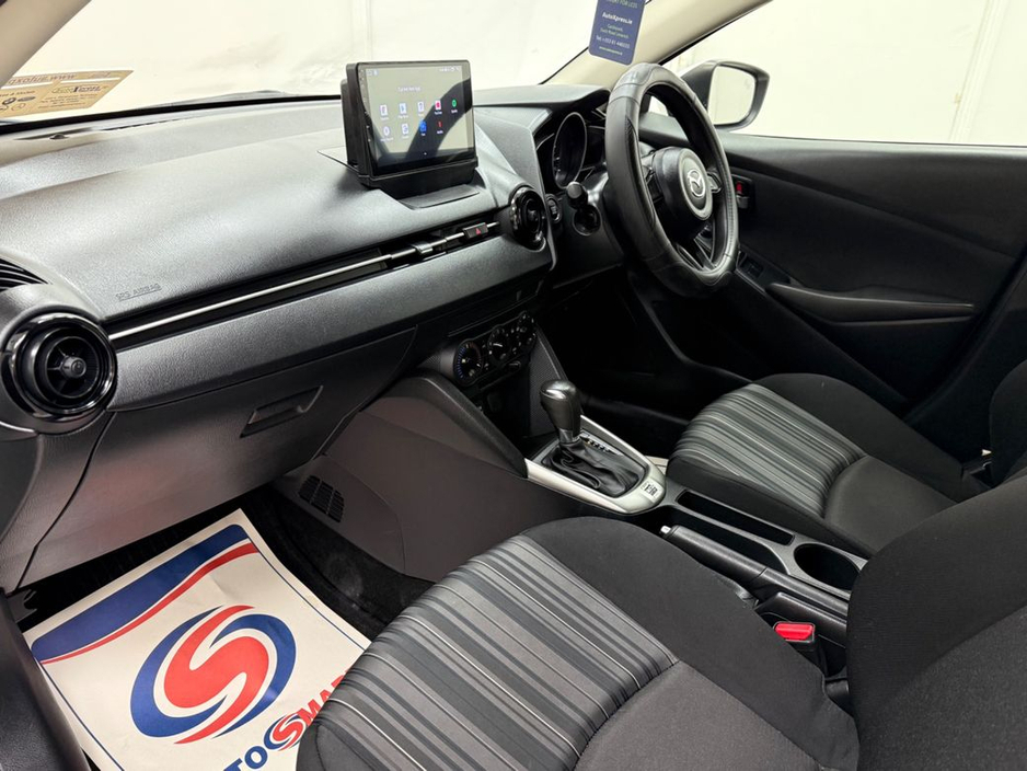 2019 Mazda Demio 1.5 Automatic, 4WD Reversing camera €13,995