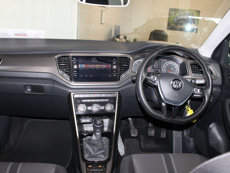 2019 Volkswagen T-Roc Design 1.6tdi M6f115hp 5DR €20,500