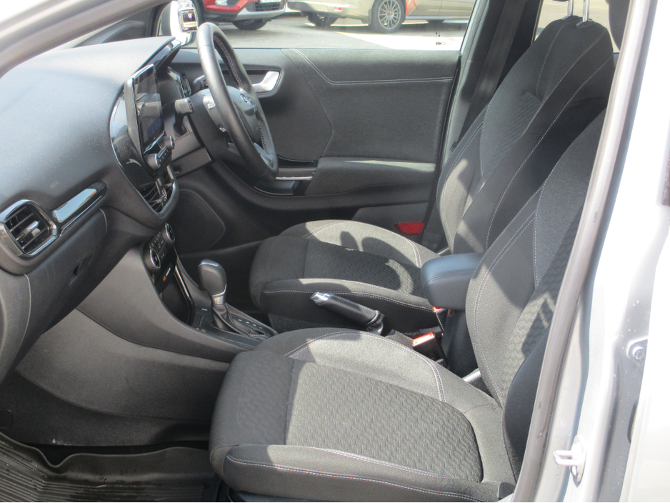 2023 Ford Puma AUTOMATIC TITANIUM 5DR 1.0T 125 MHEV WITH WINTER PACK AND SPARE WHEEL KIT. ONE CAREFUL OWNER AND FULL FORD SERVICE HISTORY  AND 3 YEARS WARRANTY !!! €29,950