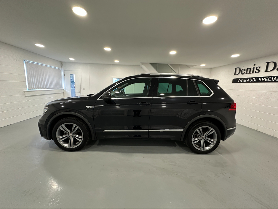 2019 Volkswagen Tiguan (191) TIGUAN 2.0TDI R LINE (LEATHER) DSG 4 MOTION LOW KMS VW/AUDI SPECIALISTS WWW.DENISDARCYCARS.IE €31,950