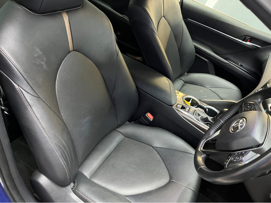 2021 Toyota Camry €28950! 2021 TOYOTA CAMRY G LEATHER PACKAGE 2.5 AUTOMATIC / CRUISE CONTROL / REVERSE CAMERA / ELECTRIC HEATED SEATS €28,950