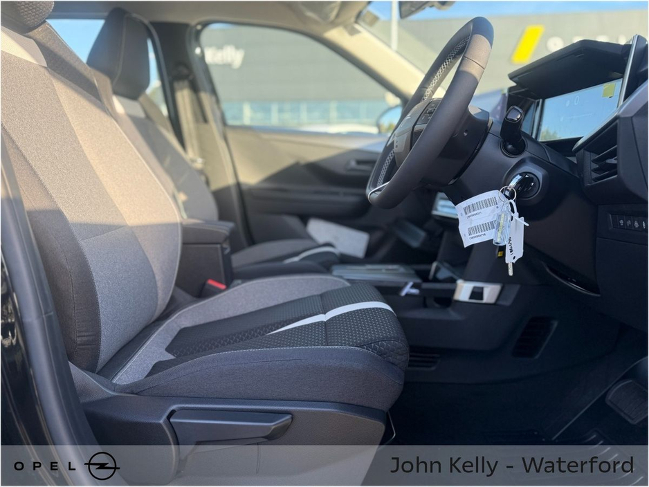 2026 Opel Frontera 1.2 Petrol ELEGANCEHybrid €33,965