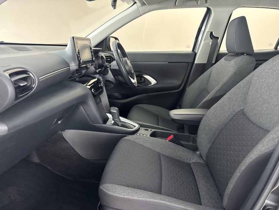 2024 Toyota Yaris Cross LUNA 4DR AUTO €28,950