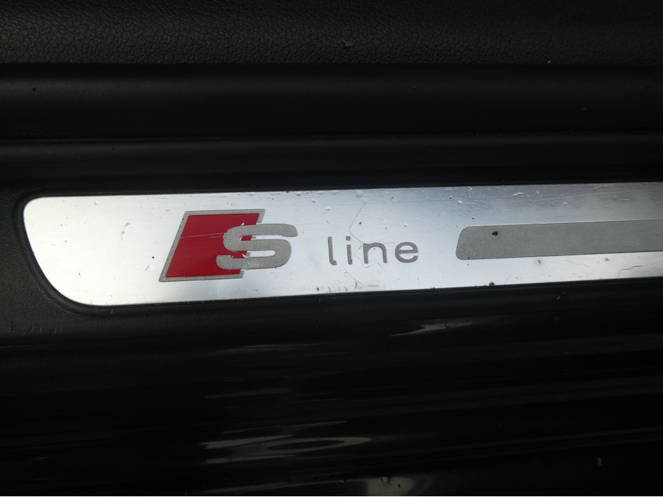 2012 Audi A4 2.0 TDI S LINE 141B 141BHP 4DR BLACK EDITION €5,450