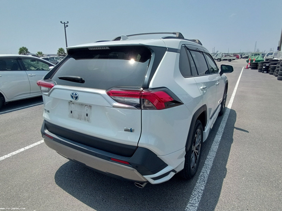 2023 Toyota Rav4 2.5 PHEV AWD-i Sol €41,999