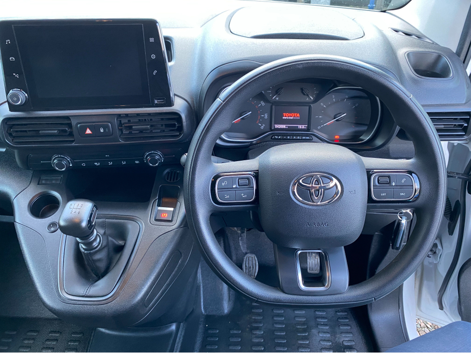 2023 Toyota Proace City City Icon L1 HDi 100 €15,995