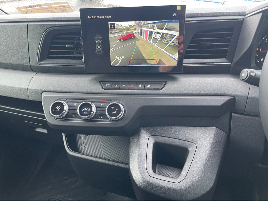 2026 Nissan Interstar L2 H2 FWD 150 SV Premium Automatic Heated Windscreen Reverse Camera €36,948