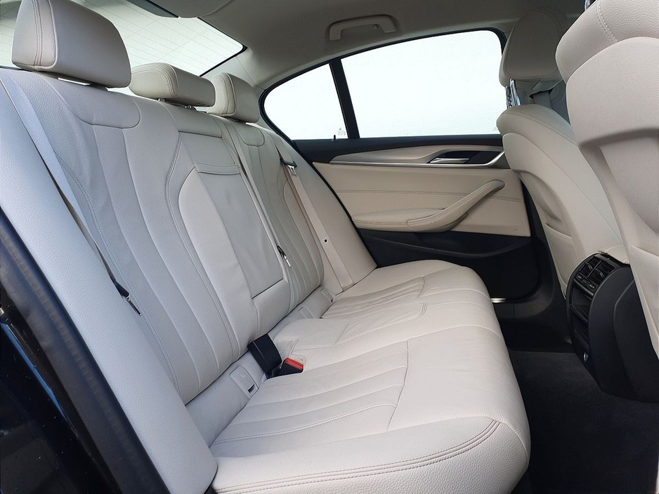 2019 BMW 5 Series 520d SE Auto €27,995