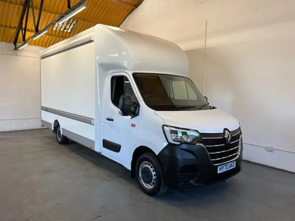 2021 Renault Master 2021 Master Lowloader 68k miles €29,995