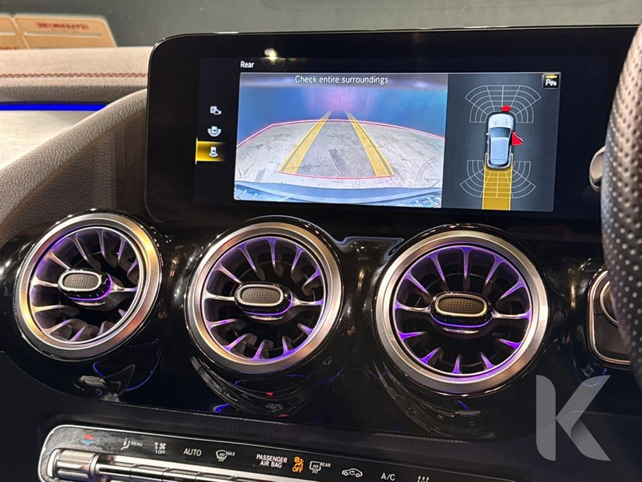 2022 Mercedes-Benz EQA EQA 250 AMG LINE - HEATED SEATS - REVERSE CAMERA - AMBIENT LIGHTING - ELECTRIC TAILGATE €28,950