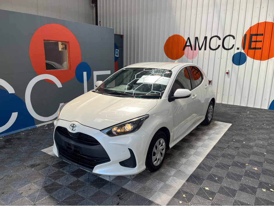 2020 Toyota Yaris YARIS AUTOMATIC 1.0  PETROL / 70k KMs /  AUTOMATIC / REVERSE CAMERA & MORE €15,950