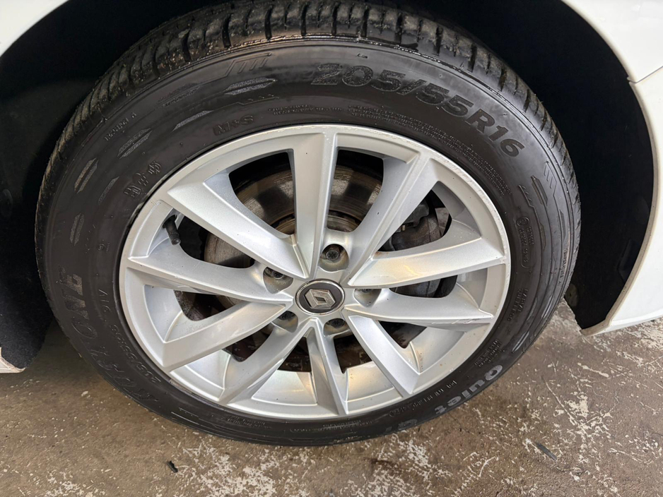 2017 Renault Megane SPORT TOURER DYNMIQUE DYNAMIQUE 5DR AUTOMATIC €8,400