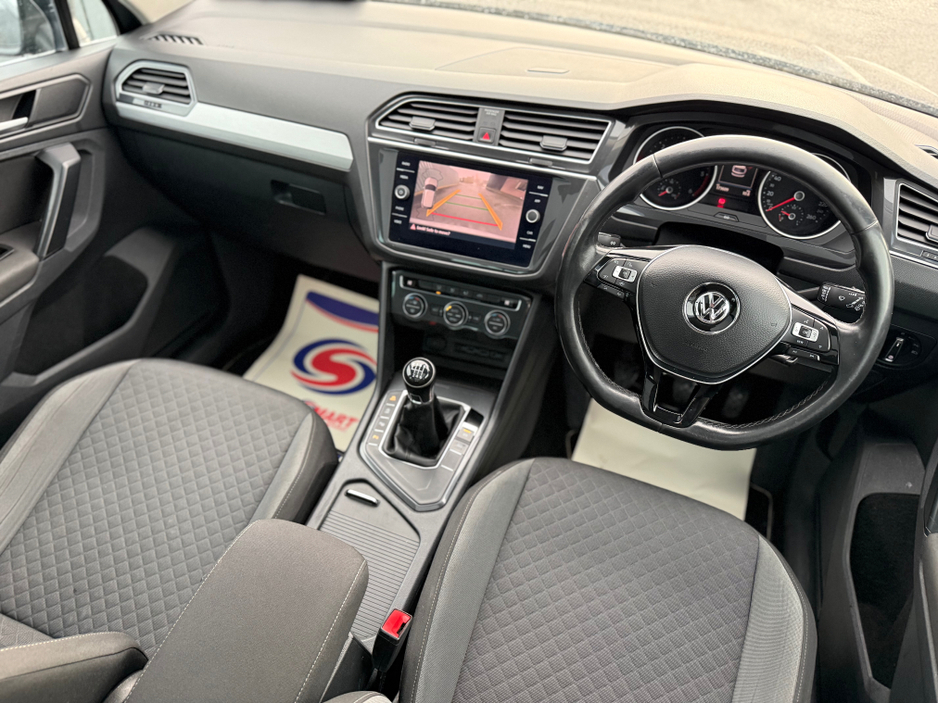 2019 Volkswagen Tiguan 2019 Volkswagen Tiguan R-Line