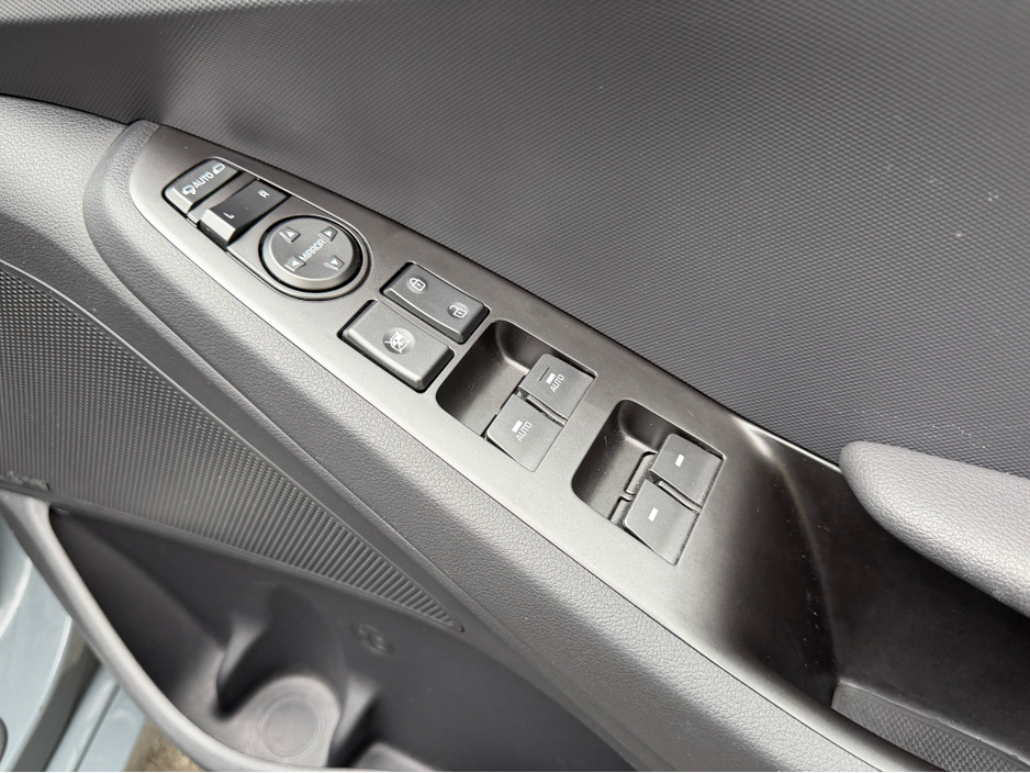 2022 Hyundai Ioniq PREMIUM EV//LOW MILEAGE//HYUNDAI SERVICE HISTORY//SIMI AND AA DEALER €15,900