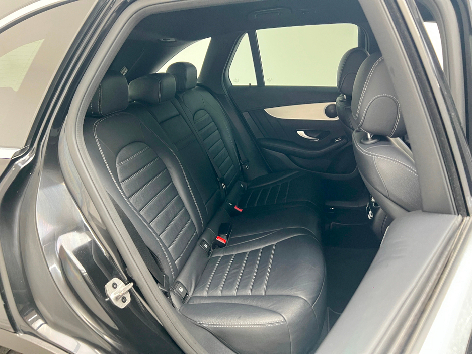2021 Mercedes-Benz GLC Class 300DE AMG LINE 4MATIC €36,990