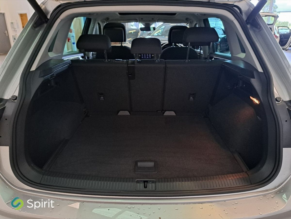 2019 Volkswagen Tiguan 150HP R-Line*CALL John 0861913954 €25,900