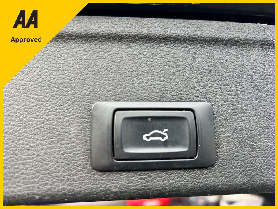 2017 Audi A4 2017 AUDI A4 AVANT 2.0TDI SPORT ULTRA 150BHP €12,950