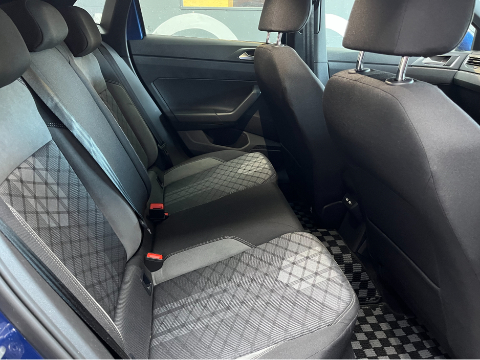 2022 Volkswagen Polo €21950 2022 VOLKSWAGEN POLO TSI R LINE 1.0 AUTOMATIC / CRUISE CONTROL / REVERSE CAMERA €21,950