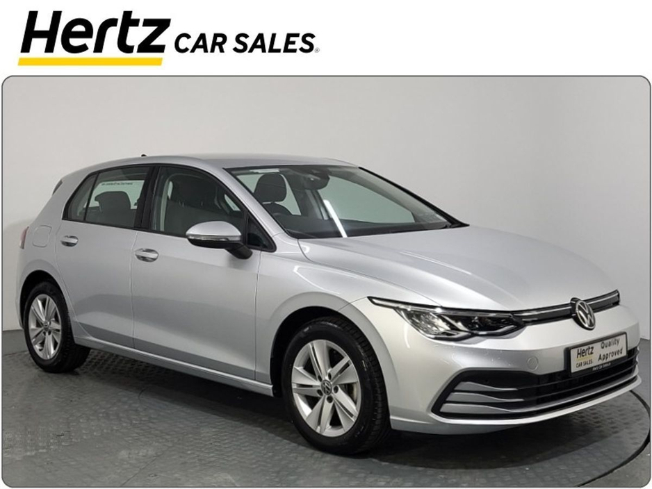 2023 Volkswagen Golf LIFE 2.0 TDI 115HP Diesel Manual €26,995
