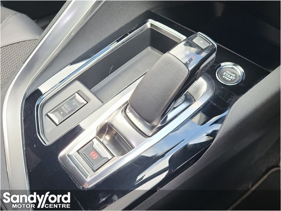 2023 Peugeot 3008 HYBRID2 225bhp PHEV GT €29,950