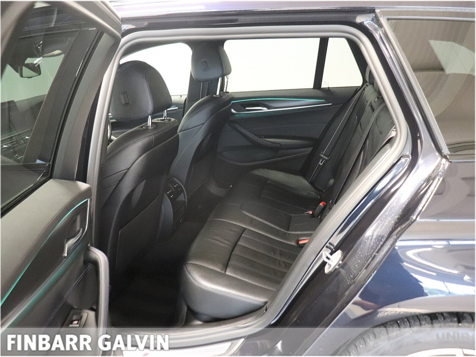 2022 BMW 5 Series 530e M Sport €41,950