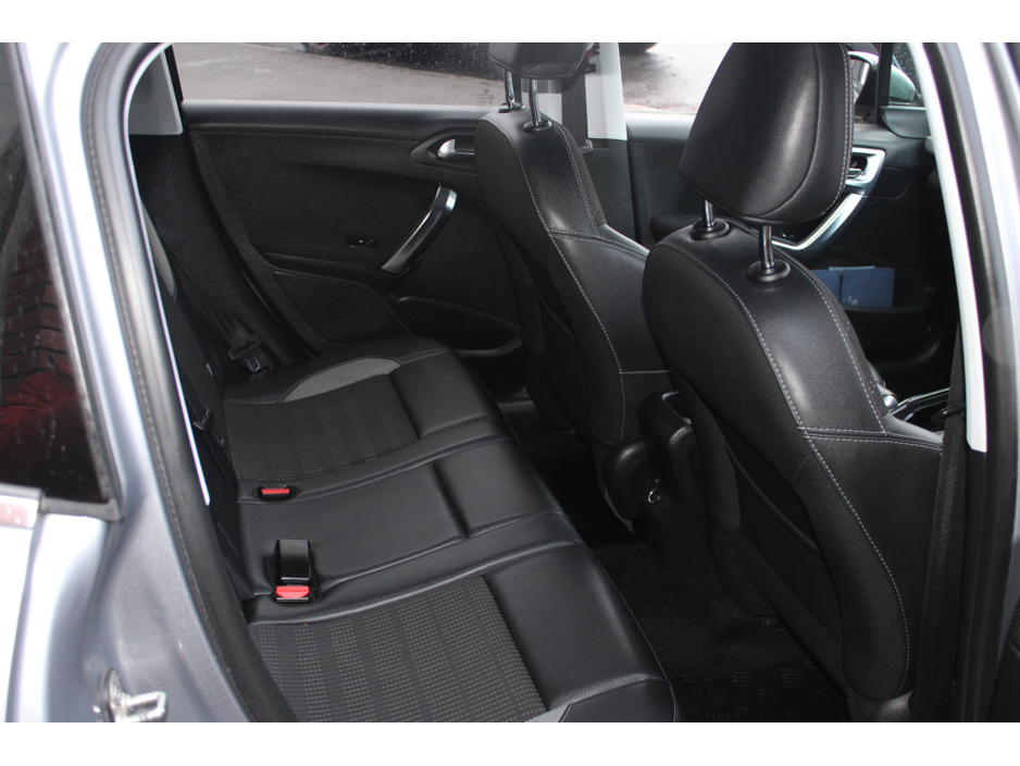 2019 Peugeot 2008 1.2 PURETEC ALLURE 5DR €11,250