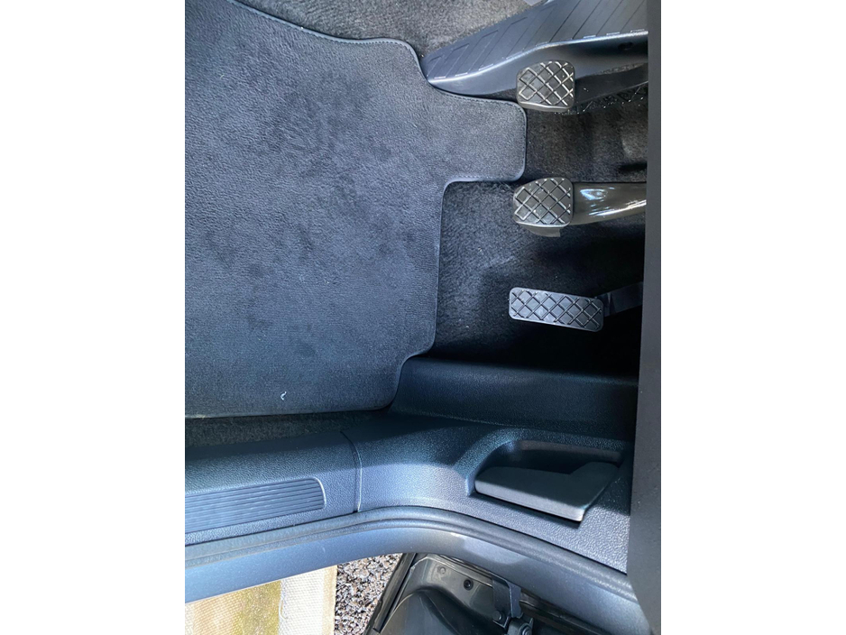 2023 Volkswagen T-Roc LIFE 1.0 TSI MANUAL 6SPEED FWD 110HP 5 €27,450