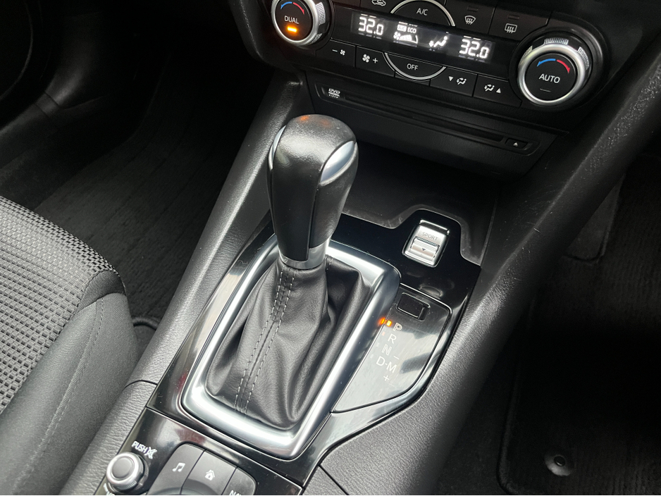 2019 Mazda Mazda3 AXELA AUTOMATIC 1.5 PETROL //HEAD UP DISPLAY//KEYLESS ENTRY//ADAPTIVE CRUISE CONTROL//REVERSE CAMERA// €16,950