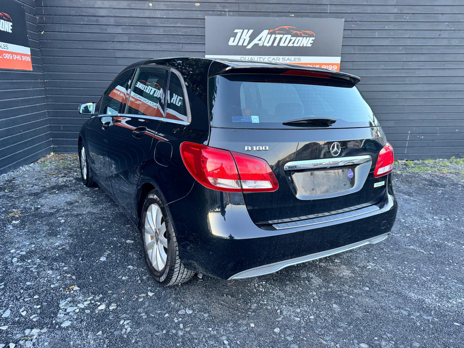 2015 Mercedes-Benz B Class B180 1.6 AUTO €13,995