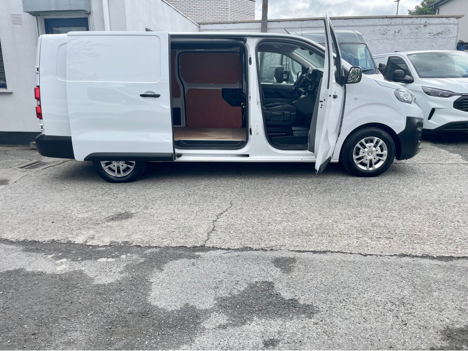 2022 Peugeot Expert PROFESSIONAL LONG 2.0 BLUE HDI 140BHP LWB €18,000