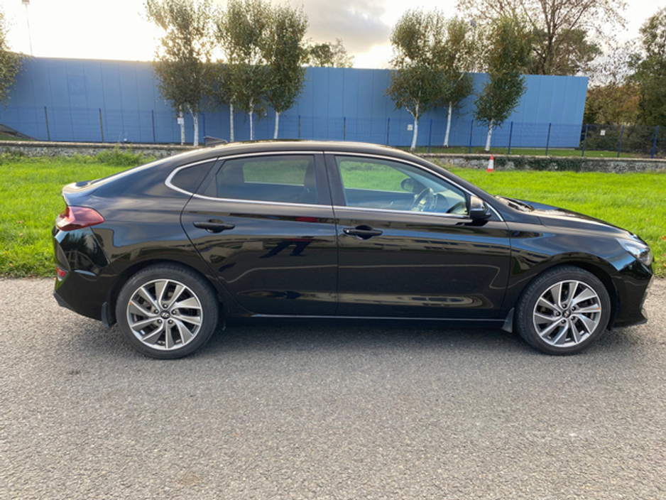 2018 Hyundai i30 I 30 FASTBACK 5DR €13,750
