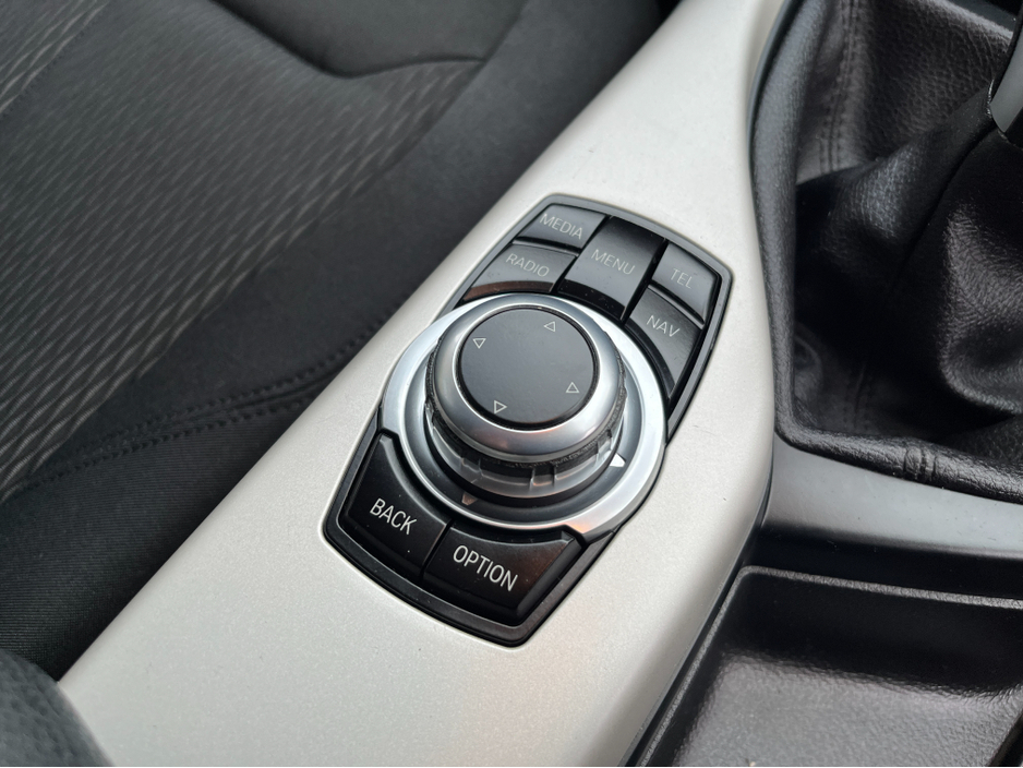 2016 BMW 1 Series 116D 1.5 DIESEL MANUAL //HARMAN KARDON SOUND SYSTEM//SAT NAV// €11,950