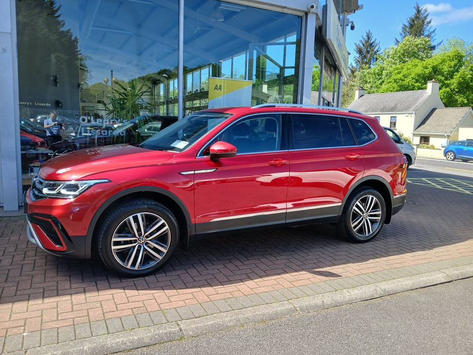 2024 Volkswagen Tiguan Allspace ELEGANCE 2.0TDI DSG 150HP €52,950