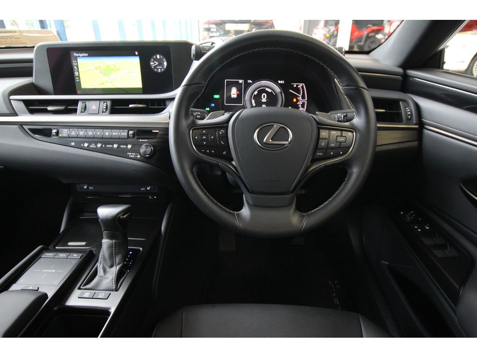 2020 Lexus ES 300 H 2.5 ES CVT 215BHP €30,899